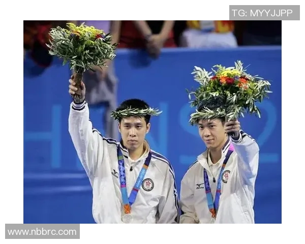 李静独家分享乒乓球技巧与心得助你提升球技的秘诀与经验 李静独家分享乒乓球技巧与心得助你提升球技的秘诀与经验