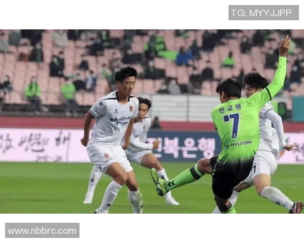 全北现代与城南足球的激烈对决揭示韩国足球的魅力与竞争力