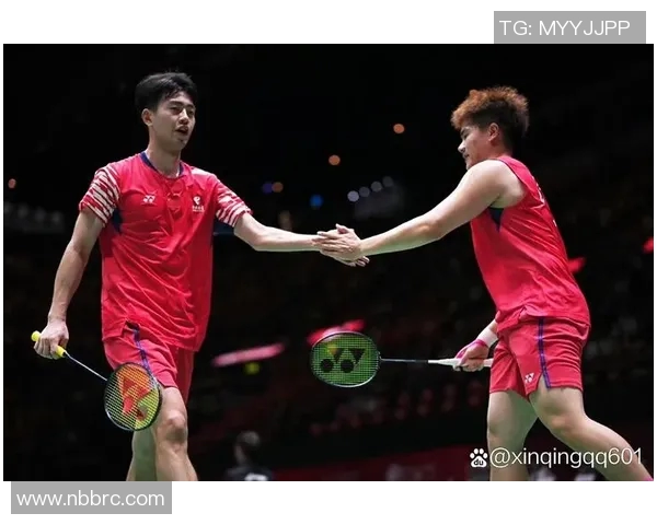 羽毛球赛场激战正酣青岛队迎战湖南队争夺胜利荣耀 羽毛球赛场激战正酣青岛队迎战湖南队争夺胜利荣耀