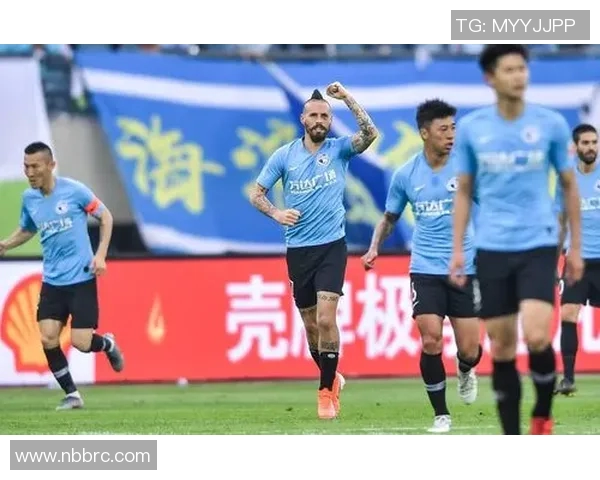 中超焦点战大连迎战苏宁两队争夺季后赛名额激烈对决即将上演